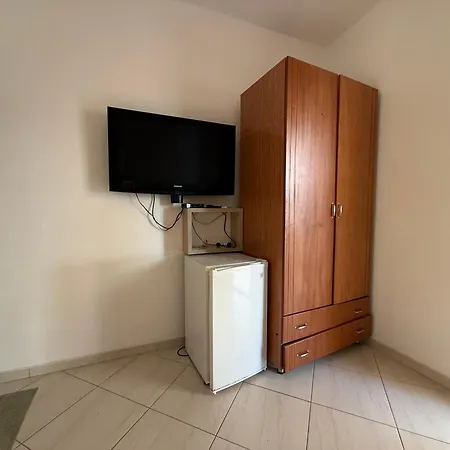 Amaris Seaview &