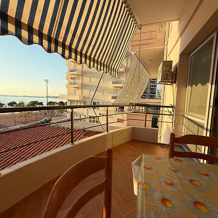 Ξενοδοχείο Amaris Seaview & *