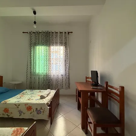 Amaris Seaview & Hotel *
