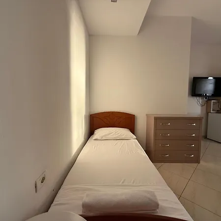 Hotel Amaris Seaview & *