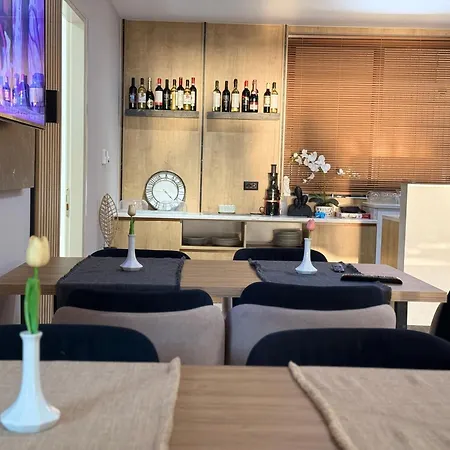 Amaris Seaview & Hotel Vlore