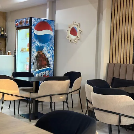 Amaris Seaview & Hotel Vlore